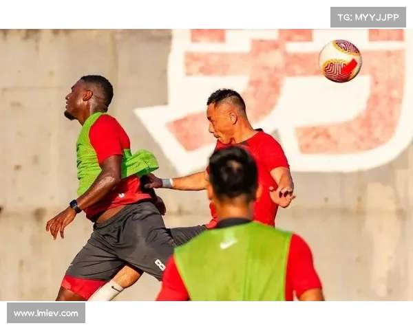 天津津门虎与广州队上演进球大战,最终以平局收场 天津津门虎与广州队上演进球大战,最终以平局收场