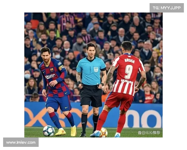 巴萨队员合作无间,强势拿下三分 巴萨队员合作无间,强势拿下三分