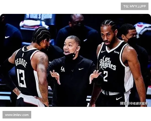 快船队进攻爆发,持续压制对手 快船队进攻爆发,持续压制对手