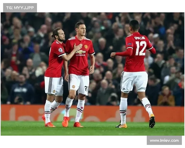 曼联豪取四连胜，稳步前行