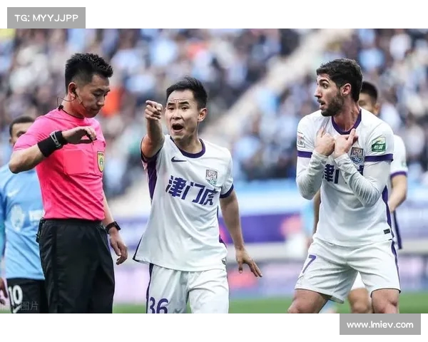 中超联赛最新动态:战术与球员发挥引发热议 中超联赛最新动态:战术与球员发挥引发热议