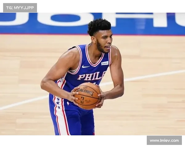 克雷格决定行使球员选项，留守公牛迎接下赛季挑战