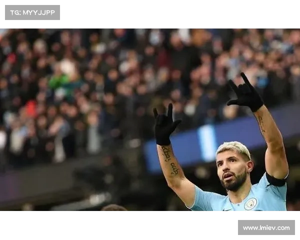 南美杯天主大学队前锋帽子戏法领跑射手榜